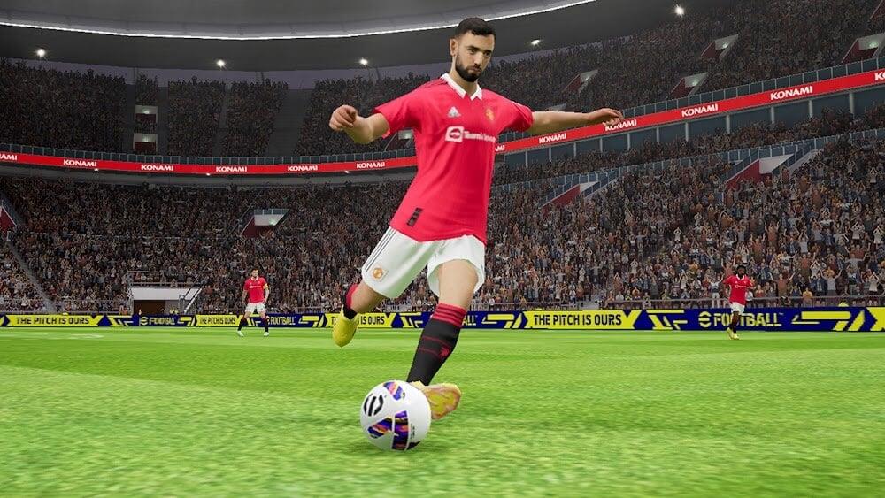 Download PES eFootball 2024 APK